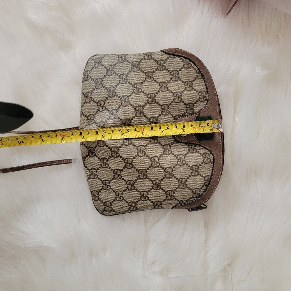 Sold Sold Sold Gucci Crossbody Handbag - Picture 12 of 14